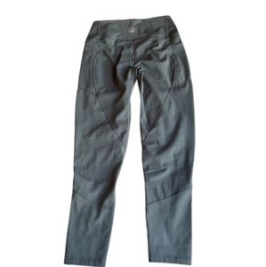 TYC til you collapse grayish blue leggings | effortless heart booty S